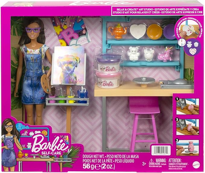 Barbie Relax And Create Atelier - Playset con Bambola e Plastilina per Vasi e Pittura - 25+ Accessori - Alta 29 cm - Regalo per Bambini 3-7 Anni, HCM85