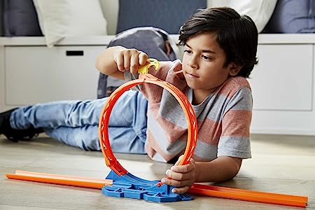 Hot Wheels Track Builder Lanciatore per Loop con Macchinina, Giocattolo per Bambini 4+ Anni, GLC90